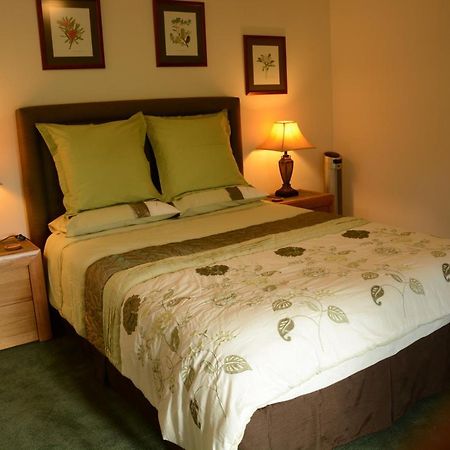 Bed and Breakfast Les Noyers Aulnay Aulnay  Exteriér fotografie