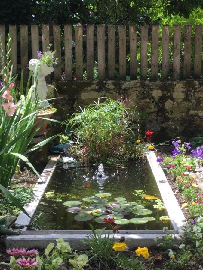 Bed and Breakfast Les Noyers Aulnay Aulnay  Exteriér fotografie